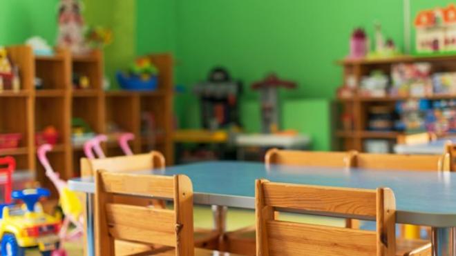 Στη διάθεση των Δήμων 95 εκ. ευρώ για τον εκσυγχρονισμό των βρεφονηπιακών σταθμών