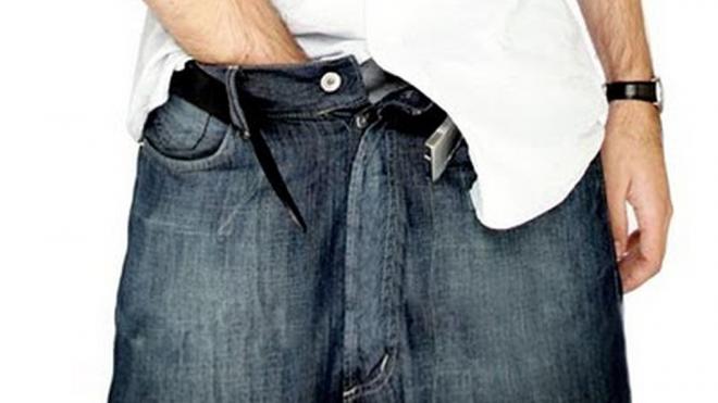 Νεαρός αυνανιζόταν σε δημόσια θέα - Είχε συλληφθεί για το ίδιο αδίκημα