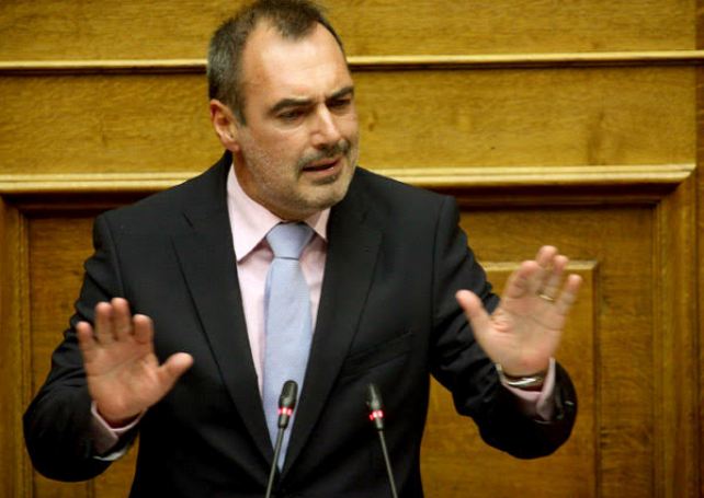 Κατσανιώτης για Θαλάσσιο Μέτωπο: "Καλούμε υπουργούς για συζήτηση και δεν εμφανίζονται.."