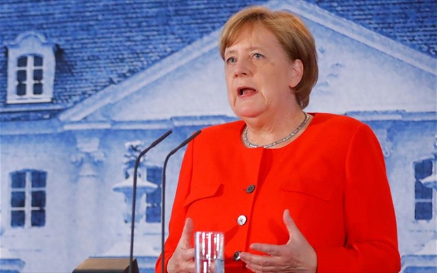 Mέρκελ: Διαψεύδει τον Τραμπ για την εγκληματικότητα μεταξύ των προσφύγων