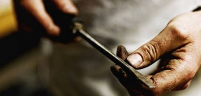 Κατούνα: 45χρονος αποπειράθηκε να τραυματίσει 30χρονο με κατσαβίδι