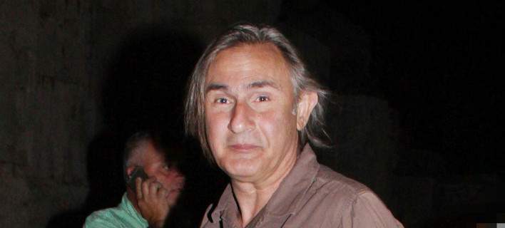 Στην Εντατική με τη νόσο των λεγεωνάριων ο Άκης Σακελλαρίου- H ασθένεια εκδηλώθηκε στην Πάτρα κατά τη διάρκεια περιοδείας