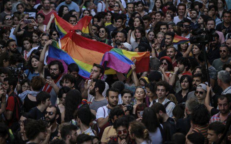 Κωνσταντινούπολη: Κανονικά το Gay Pride παρά την απαγόρευση