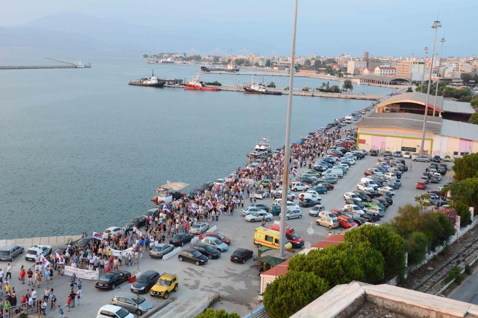 Ψηφίστηκε χθες βράδυ από την Βουλή η τροπολογία: Στο Δήμο Πατρέων για έναν αιώνα το παραλιακό μέτωπο !