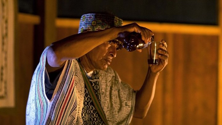 Ηλικιωμένος μάγος κρατούσε επί 15 χρόνια φυλακισμένο κορίτσι και το βίαζε