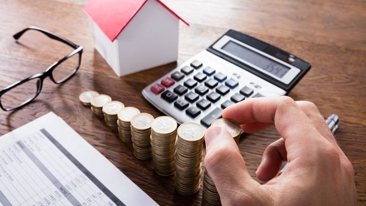 Παρελθόν ο νόμος Κατσέλη για δανειολήπτες - Ποιοι κινδυνεύουν με πλειστηριασμούς ακινήτων