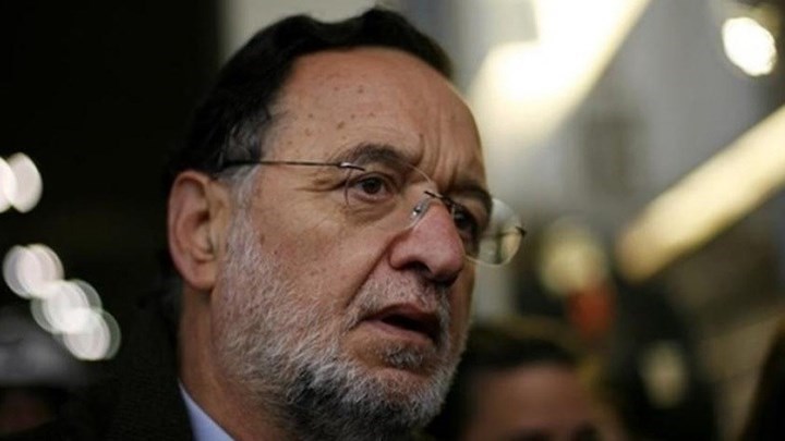 ΣΥΡΙΖΑ: Ερώτηση 43 βουλευτών για την κλήση σε απολογία του Λαφαζάνη από την υποδιεύθυνση Κρατικής Ασφάλειας