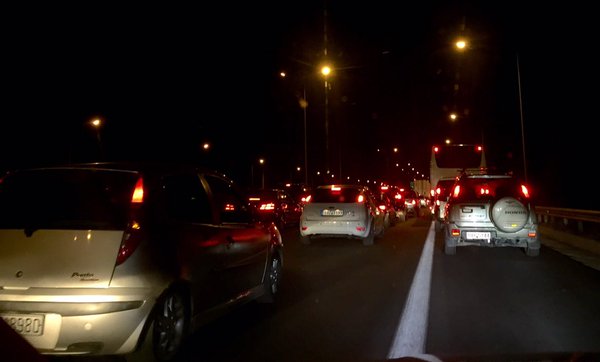 Τώρα: Διακοπή κυκλοφορίας στην Πατρών-Κορίνθου - Γέμισε λάσπη το οδόστρωμα - Ακινητοποιημένα τα Ι.Χ.