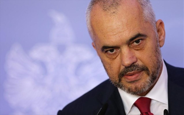 Νέα πρόκληση Ράμα - Γκρέμισε τέσσερα σπίτια και δύο επιχειρήσεις στη Χειμάρρα