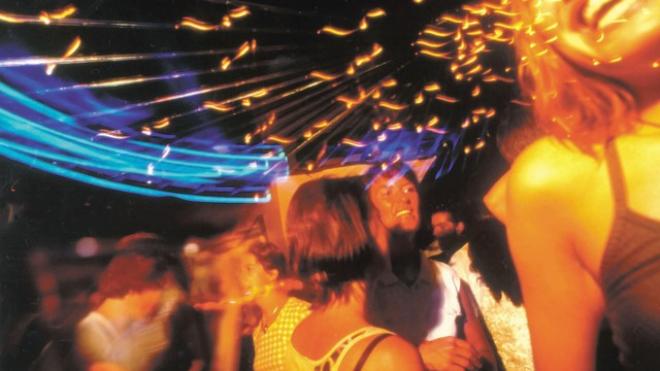 Πάτρα: Επεισόδιο μέσα σε γνωστό κλαμπ της Πάτρας με τραυματισμό από αιχμηρό αντικείμενο- Εκφράζονται φόβοι επιστροφής κυκλωμάτων προστασίας καταστημάτων στην πόλη