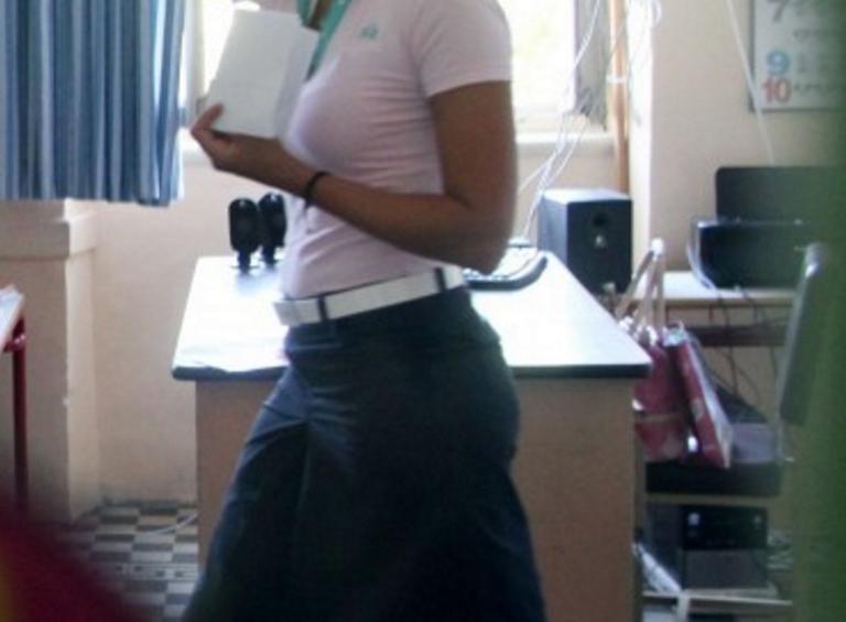 Γαύδος: Η Δασκάλα επιμένει και διχάζει