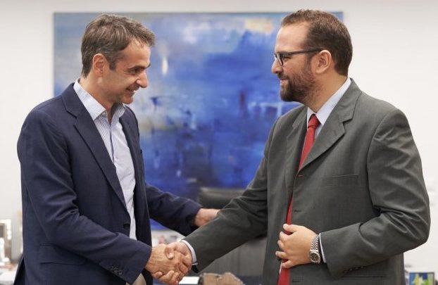 Γιατί ο Κυριάκος Μητσοτάκης επέλεξε τον Νεκτάριο Φαρμάκη για τη Δυτική Ελλάδα-Εκλογικός συναγερμός στη ΝΔ-Σύντομα αναλαμβάνει επικεφαλής της μείζονος αντιπολίτευσης-Παραιτείται ο Α. Κατσανιώτης