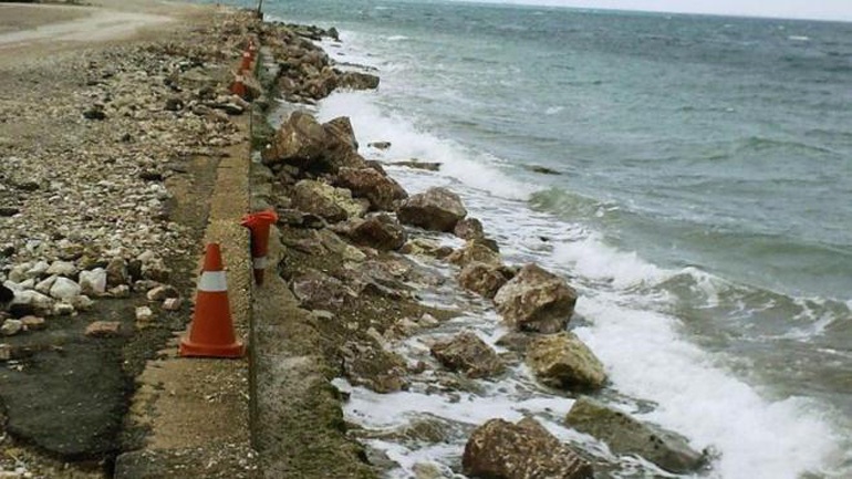 Πάτρα: Το φαινόμενο της διάβρωσης των ακτών θα γίνει πιο έντονο τα επόμενα χρόνια