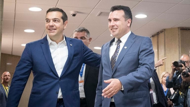 «Αυγή»: Το τηλεφώνημα Τσίπρα στον Ζάεφ μετά την παραίτηση Κοτζιά