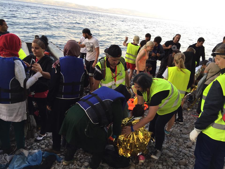 Οκτώβριος 2015: Όταν Αχαιοί Ιατροί άπλωσαν χείρα βοηθείας στους πρόσφυγες της Λέσβου - ΦΩΤΟ - ΒΙΝΤΕΟ