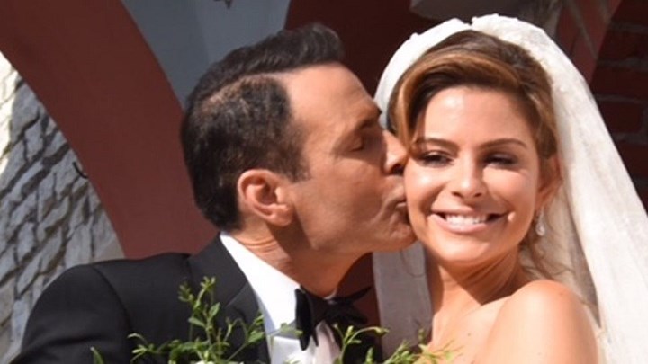 Για σουβλάκια και... selfies μετά τον γάμο της η Μενούνος - ΦΩΤΟ