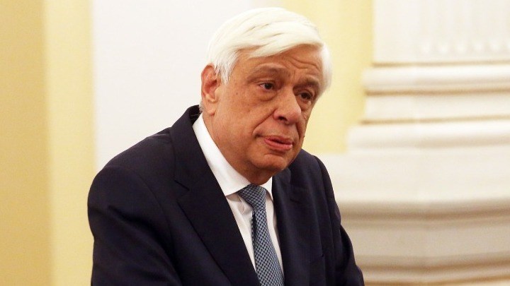 Διπλό "όχι" του Προέδρου στην αλλοίωση του πολιτεύματος και σε λαϊκιστικά δημοψηφίσματα