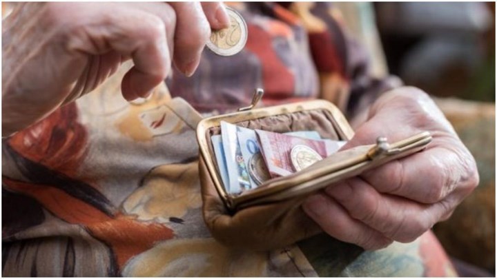 Χιλιάδες αιτήσεις συνταξιούχων για τα αναδρομικά - Ξεπερνούν τις 150.000