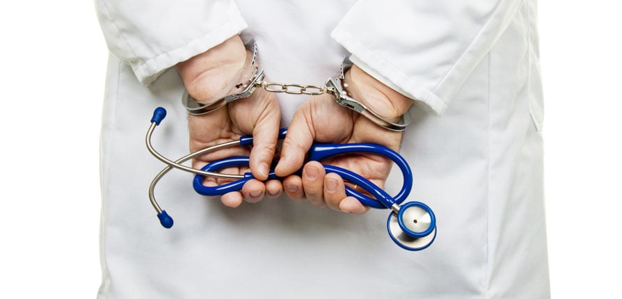 Σύλληψη μεγαλογιατρού του Νοσοκομείου Μεσολογγίου