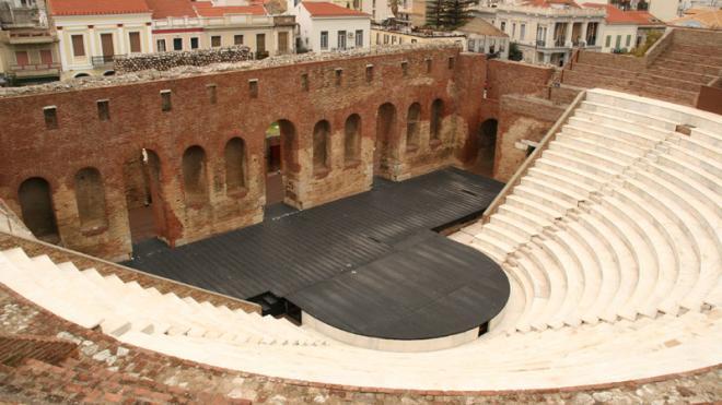 Πάτρα: Μετά το σάλο για επισκέψεις κατόπιν ραντεβού ανοίγει το Ρωμαϊκό Ωδείο