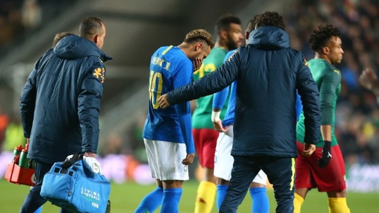 Βραζιλία: Αγωνία για τον τραυματισμό του Νεϊμάρ