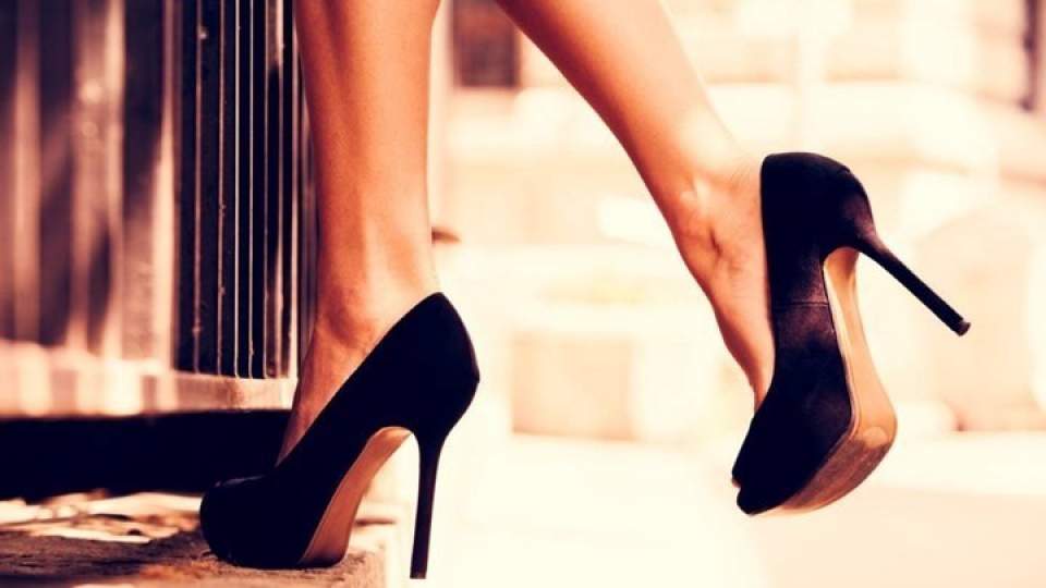 Σάλος στην Αιτωλοακαρνανία: Το ροζ σκάνδαλο, ο γιατρός, η καλλονή και η αποκάλυψη