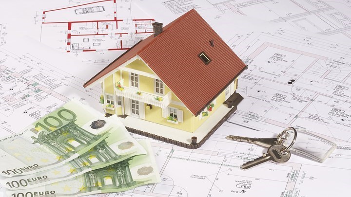 Ανατροπές από το 2019 σε 17 φόρους ακινήτων - Τι αλλάζει με τις νέες αντικειμενικές αξίες