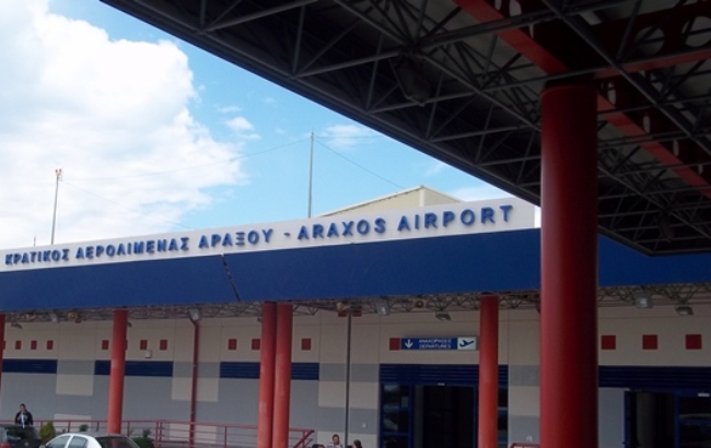 Τα αεροδρόμια μέσω "μαζικής" διαφυγής αλλοδαπών - Επίσημα στοιχεία για Άραξο και Άκτιο