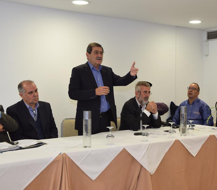 Πελετίδης σε κατοίκους Καστελόκαμπου: Η υπογειοποίηση του τρένου αποτέλεσμα του αγώνα Συλλόγων και Δήμου - ΦΩΤΟ