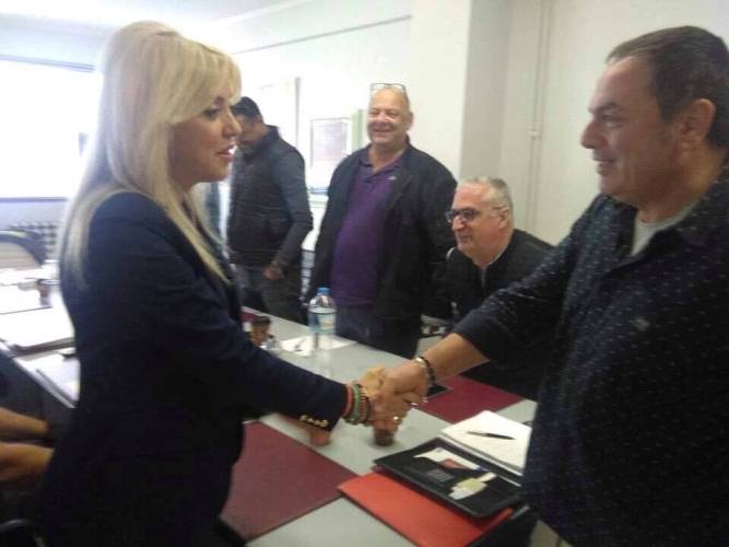 Στα γραφεία του ΣΚΕΑΝΑ η Έλενα Κονιδάρη - Συζητήθηκαν τα προβλήματα στην εστίαση