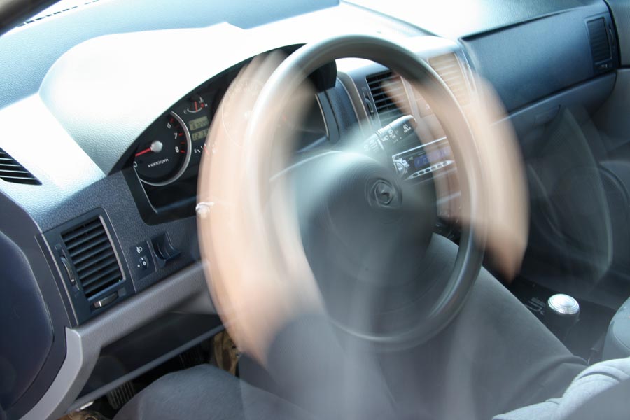 "Φτερά" έκανε ένα smart από το κέντρο της Πάτρας! Σοκαρισμένη η ιδιοκτήτρια του οχήματος, ζητά βοήθεια και μέσω των κοινωνικών δικτύων