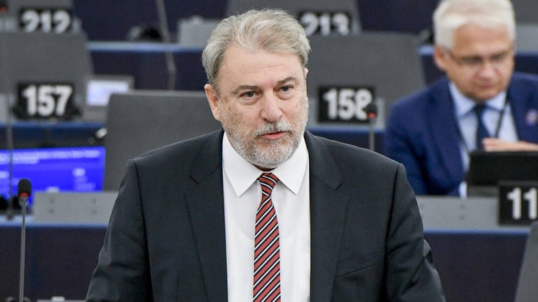 Νότης Μαριάς: «Πρέπει να μεταρρυθμιστεί η Ευρωζώνη και να εγκαταλειφθεί η λιτότητα»