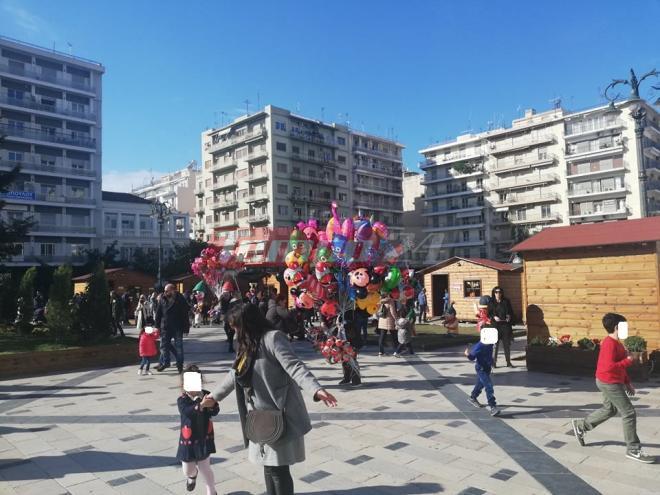 Πάτρα: Πως θα λειτουργήσουν σήμερα τα εμπορικά - "Ζεστάθηκε" η αγορά - Εκδηλώσεις στο κέντρο