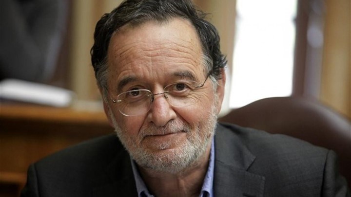 Ο Λαφαζάνης στη διαδήλωση των «κίτρινων γιλέκων» στο Παρίσι