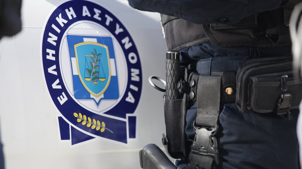 Ιερόσυλοι χτύπησαν δυο ναούς, μαγαζιά και οχήματα