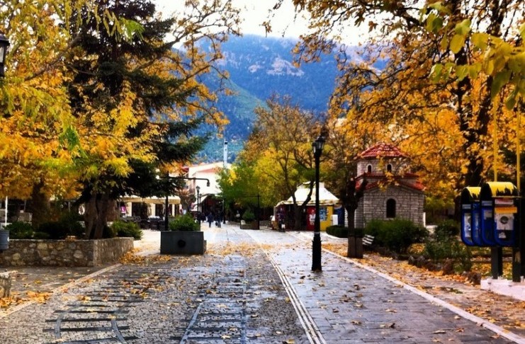 Χριστούγεννα στα Καλάβρυτα με Airbnb - Πανικός από τουρίστες στα χειμερινά θέρετρα