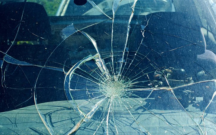 Τραγωδία στην Κόρινθο με νεκρή 42χρονη