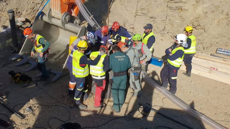 Ισπανία: Νεκρό ανασύρθηκε το δίχρονο αγόρι που έπεσε σε πηγάδι