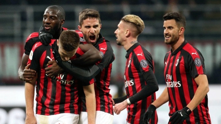 Στα ημιτελικά του Κυπέλλου Ιταλίας η Μίλαν, 2-0 τη Νάπολι