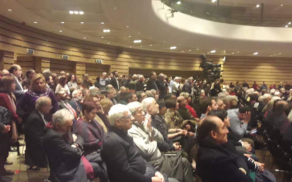 Στο Μέγαρο Μουσικής ο Τέρενς Κουίκ, στις 8μμ, μιλάει ο Πρωθυπουργός