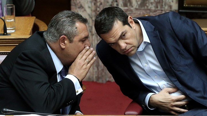 Ανοιχτό το ενδεχόμενο συνάντησης Τσίπρα - Καμμένου την Τετάρτη
