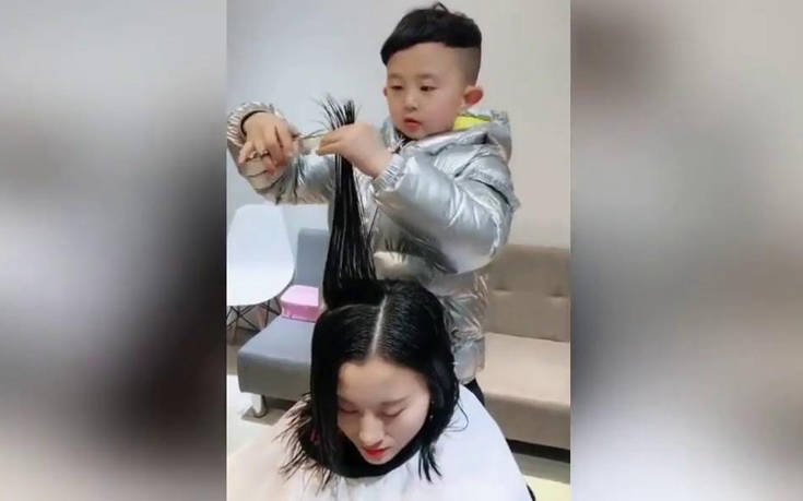 Ένας εξάχρονος κομμωτής - ΒΙΝΤΕΟ