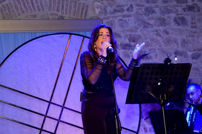 Πάτρα: Το Σάββατο η μουσική παράσταση της Μαρίας Ρούτση «Τραγούδια στο φως»