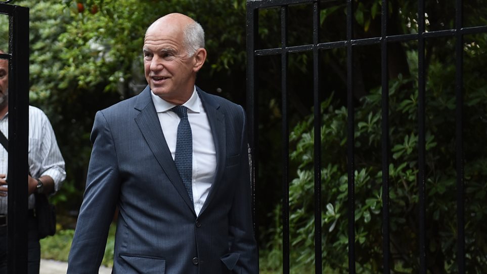 Προβληματισμός στη Χαριλάου Τρικούπη για τη συνέντευξη Παπανδρέου υπέρ Τσίπρα για το θέμα των Πρεσπών