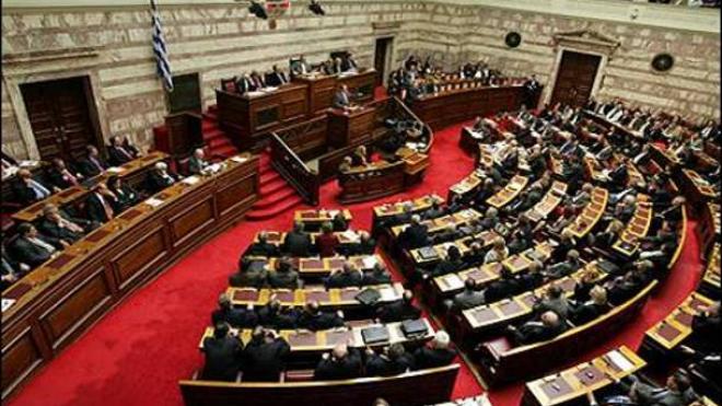 LIVE η συζήτηση στην Ολομέλεια για τη ψήφο εμπιστοσύνης - Τα μεσάνυχτα η ψηφοφορία