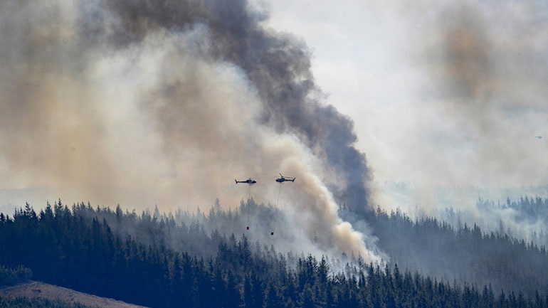 Νέα Ζηλανδία: Μαίνεται η μεγάλη πυρκαγιά στο Νότιο Νησί και θα συνεχίσει να καίει για εβδομάδες