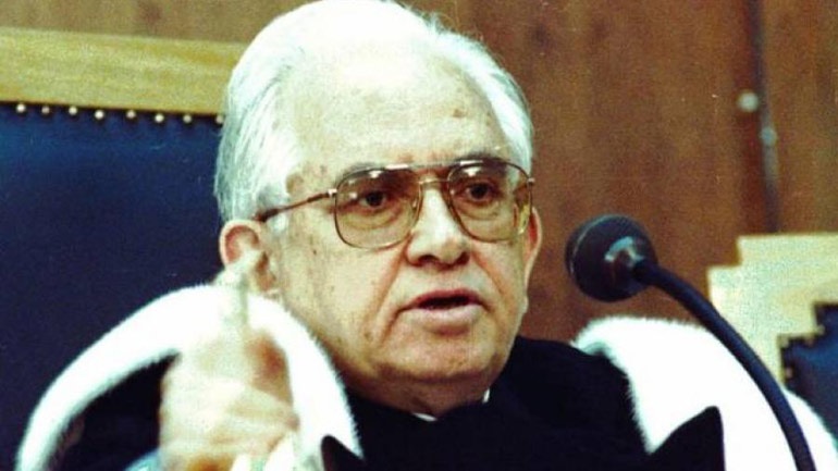 Απεβίωσε στα 90 του ο Αρεοπαγίτης Βασίλης Κόκκινος