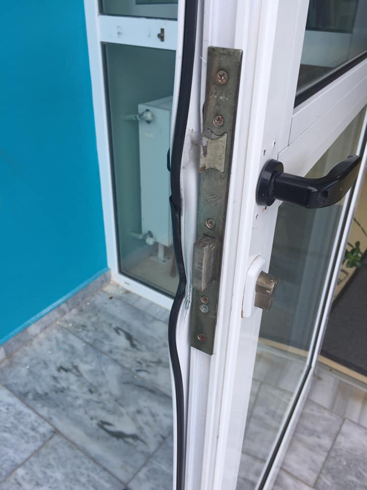 Κάτω Αχαΐα: Έκλεψαν το κυλικείο του 2ου Δημοτικού Σχολείου – Τί κατέγραψε η κάμερα – ΦΩΤΟ