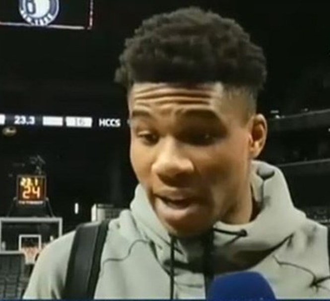 Ο Μπιλ Κλίντον και ομογενείς αποθέωσαν τον Γιάννη Αντετοκούνμπο