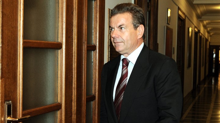 Τάσος Πετρόπουλος: Δραστική μείωση των συντάξεων αν εφαρμοστεί το πρόγραμμα της ΝΔ